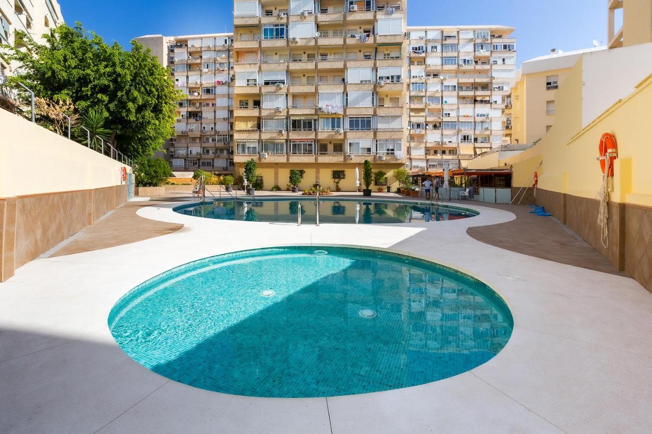 Ver853 - Estudio Con Terraza Vistas Al Mar, Piscina, Playa, Centro Torremolinos Dış mekan fotoğraf