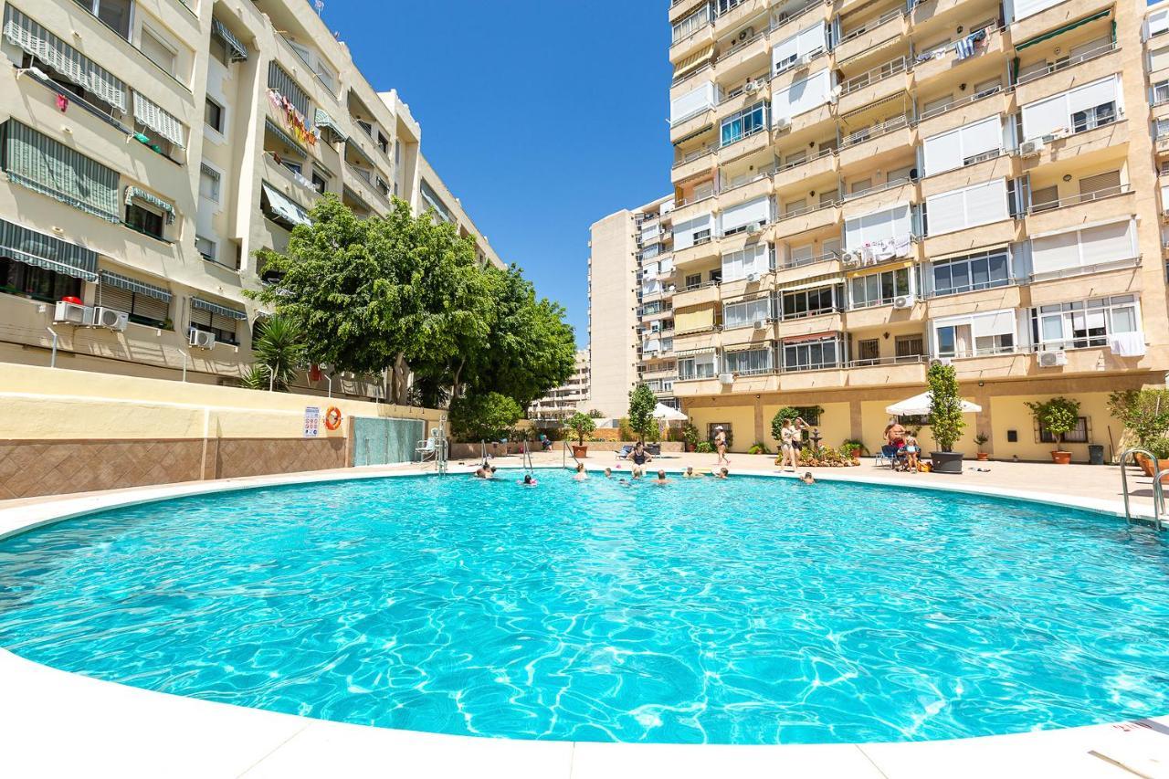 Ver853 - Estudio Con Terraza Vistas Al Mar, Piscina, Playa, Centro Torremolinos Dış mekan fotoğraf